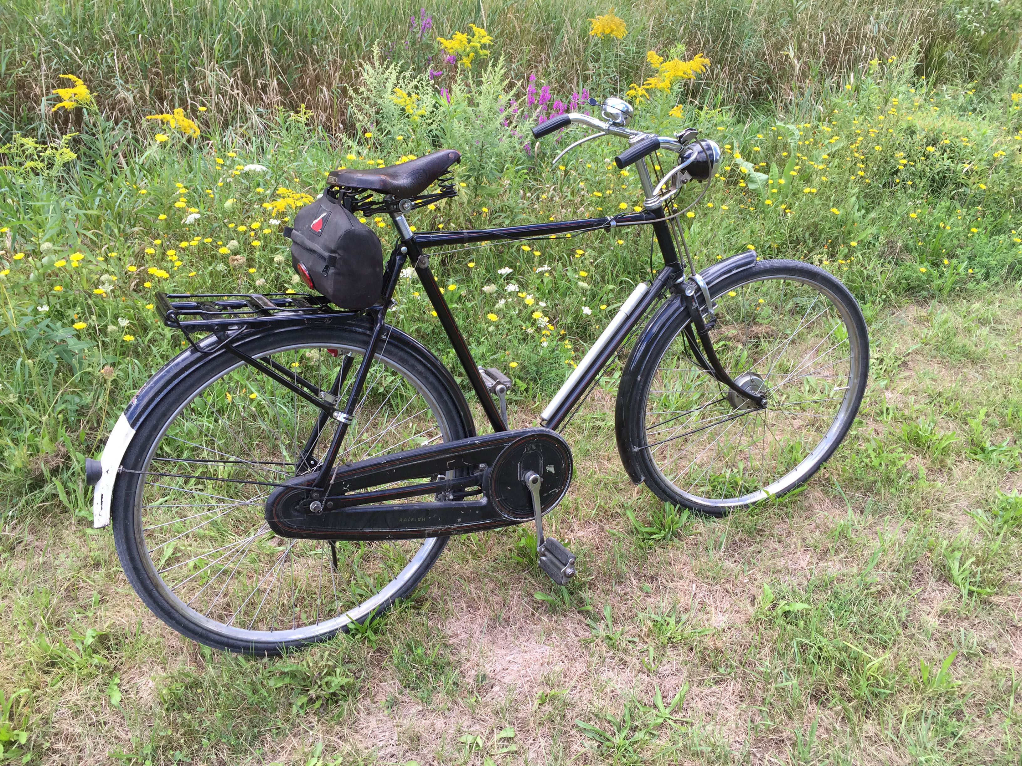 english roadster bicycle